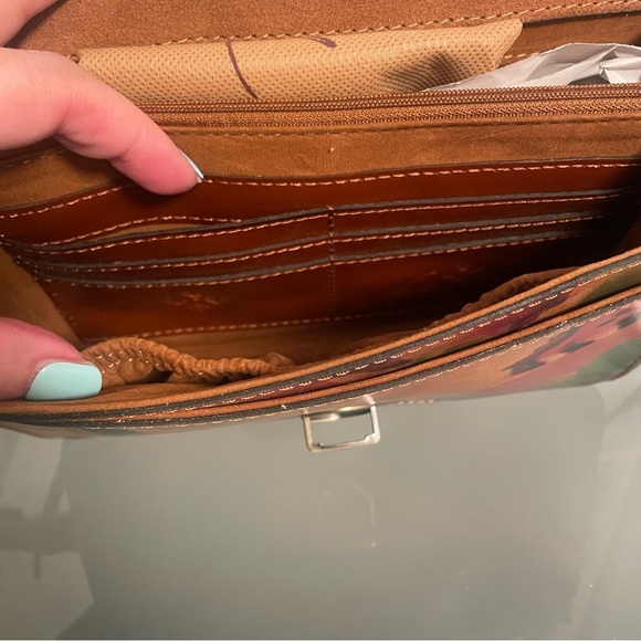 Patricia Nash Watercolor Butterfly cross body purse NWT - Picture 9 of 16